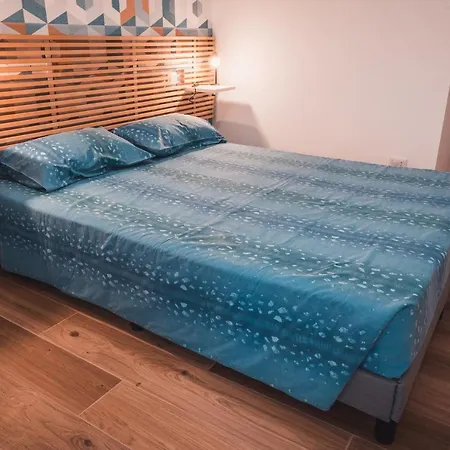 Mt דירה רומא